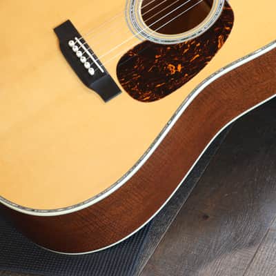 2005 Martin D-42 Flamed Mahogany #5 of 30 Dreadnought Acoustic Guitar Natural Vine Inlay + OHSC image 7