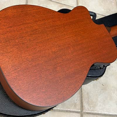 2008 CF Martin 00C-16GTAE acoustic bass natural with case image 8