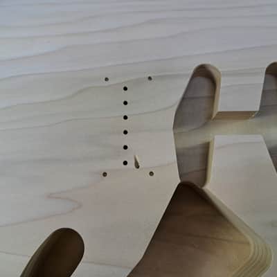 Unfinished Poplar (1 pc) SSS Hardtail guitar body - fits Fender Strat Stratocaster necks J2443 image 2