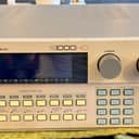 Akai S1000 HD MIDI Stereo Digital Sampler - SCSI Card, Digital IO AES Optical In-out, Upgraded to v4.4, New OLED Display, 32MB Real World Interfaces Card, ZuluSCSI + Original Parts