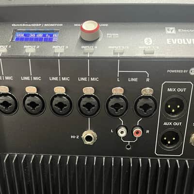Electro-Voice Evolve 30M Portable Powered Column Loudspeaker - BASE UNIT ONLY - Black image 9