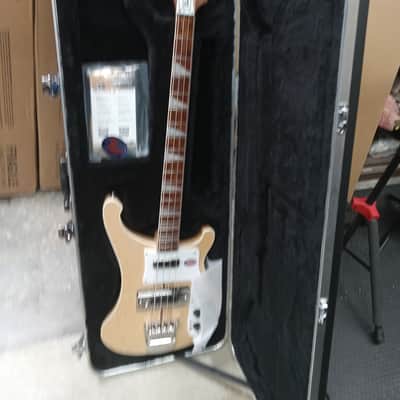 Rickenbacker 4003 in Mapleglo (2026) On Sale 6/15-6/22! image 12