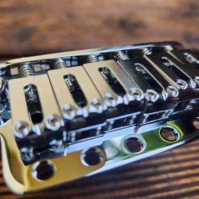 Stratocaster Tremolo Gotoh 510TS-FE2 - Chrome image 6