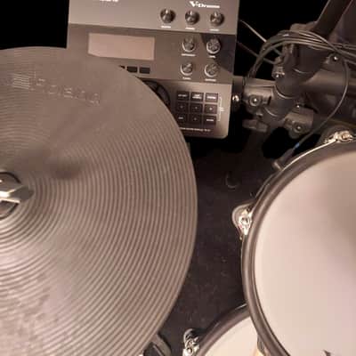 Roland TD-27KV2 V-Drum Kit with Mesh Pads 2022 - Present - Black image 3