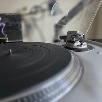 Technics SL-1200GR Turntable (Silver) w/ Ortofon Cart & Dust Cover (33/45/78) image 8