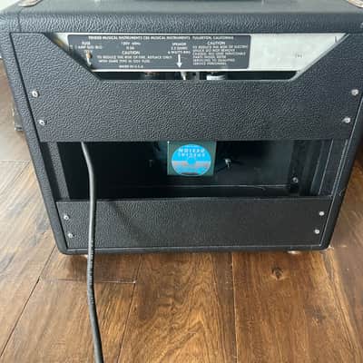 Fender Champ 6-Watt 1x8" Guitar Combo 1970 - 1981 - Silverface image 2