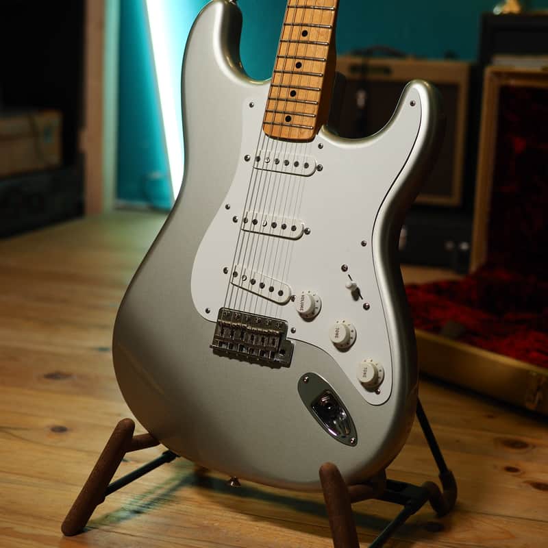 Fender American Original '50s Stratocaster in Inca Silver