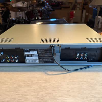 SAMSUNG 6 HEAD DVD-V85K DVD/VCR SUPER VHS SVCD CD CDR CDRW MP3 PLAYER RARE WORKS image 8