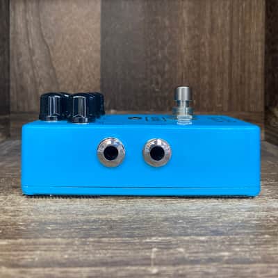 MXR M234 Analog Chorus 2011 - Present - Blue image 5