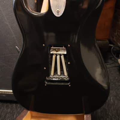 Fender 1976 Stratocaster Black Refin OHSC image 5