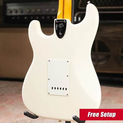 Fender Limited Edition American Vintage II '73 Stratocaster Electric Guitar, Maple Fingerboard - Olympic White with Hardshell Case image 2