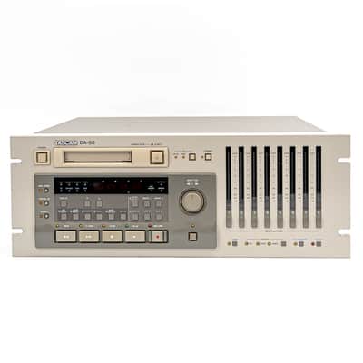 Tascam DA-88 Professional 8‑Track Digital Recorder for Hi‑8 Tape image 1