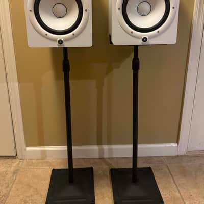 Yamaha HS8 8" Powered Studio Monitor (Pair) Excellent Condition - White image 7