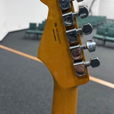 Fender Stratocaster MIM 2018 with mods image 12