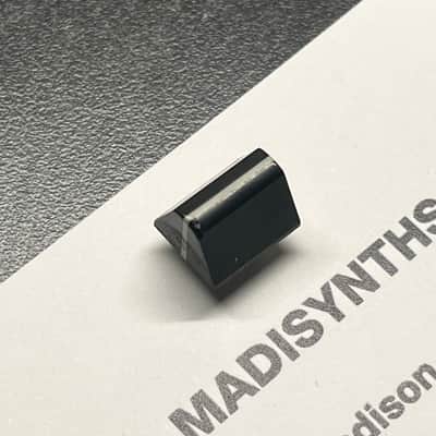 ORIGINAL Roland Slider Cap (22485187) for JP-8000, D70, JV-80, JV-90, U-20, R-5, XP-10 image 2