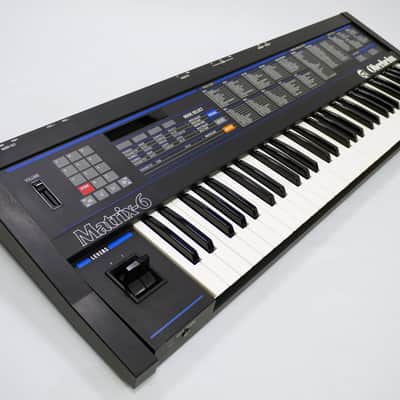 Oberheim Matrix 6 (Fair condition)