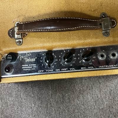 Fender Vintage Deluxe Amp 1948 Guitar Combo - Local Pickup Only! image 8