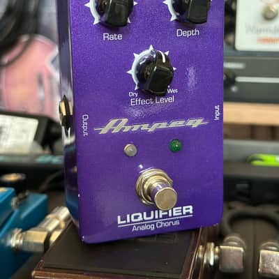 Ampeg Liquifier Analog Chorus - Purple image 1