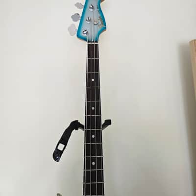Fender Jazz blue de tiger bass 2024 - Sparkling blue image 4