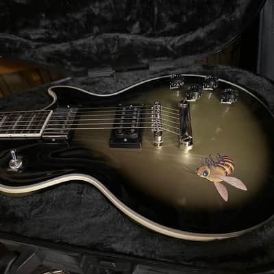 Epiphone Adam Jones Signature Art Series Les Paul Custom 2024 - Mark Ryden’s “Queen Bee" / Silverburst image 10