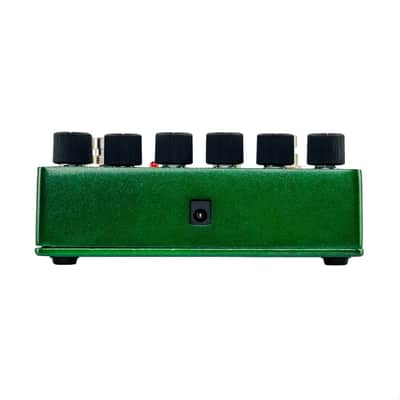 New Electro-Harmonix EHX Deluxe Bass Big Muff Pi 2 Dual Op-Amp Fuzz Guitar Pedal image 4