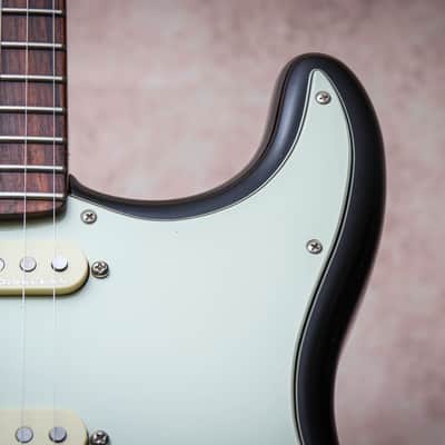 FENDER USA American Elite Stratocaster "3-Color Sunburst + Rosewood" (2020) image 7