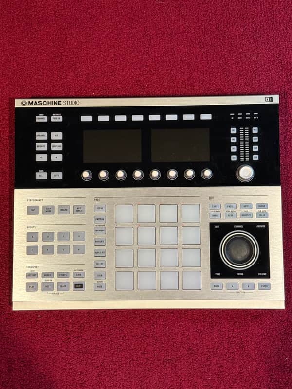 Native Instruments Maschine Studio