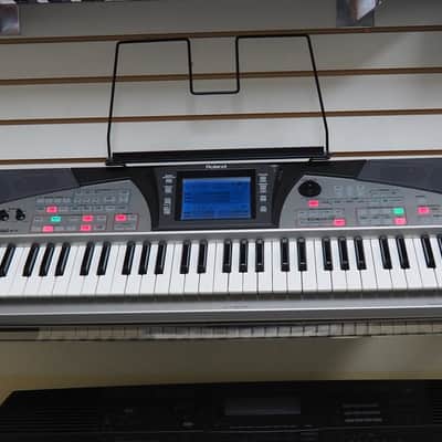 Roland E-50 61-Key Music Workstation