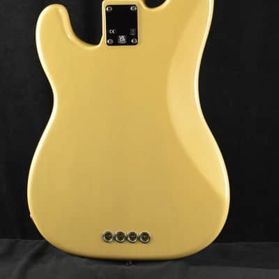 Mint Fender American Vintage II 1954 Precision Bass Vintage Blonde Maple Fingerboard image 6
