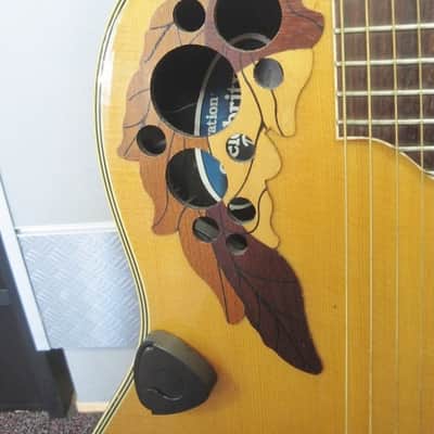 Ovation Celebrity Deluxe Acoustic/Electric CC268 w/ case image 4