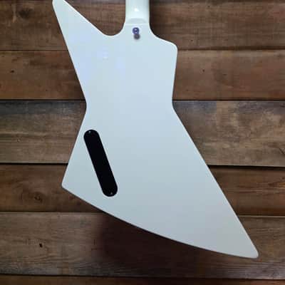 Gibson USA 70's Explorer - Classic White w/Case image 13