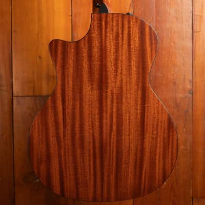 Taylor 324ce Baritone-6 LTD image 5