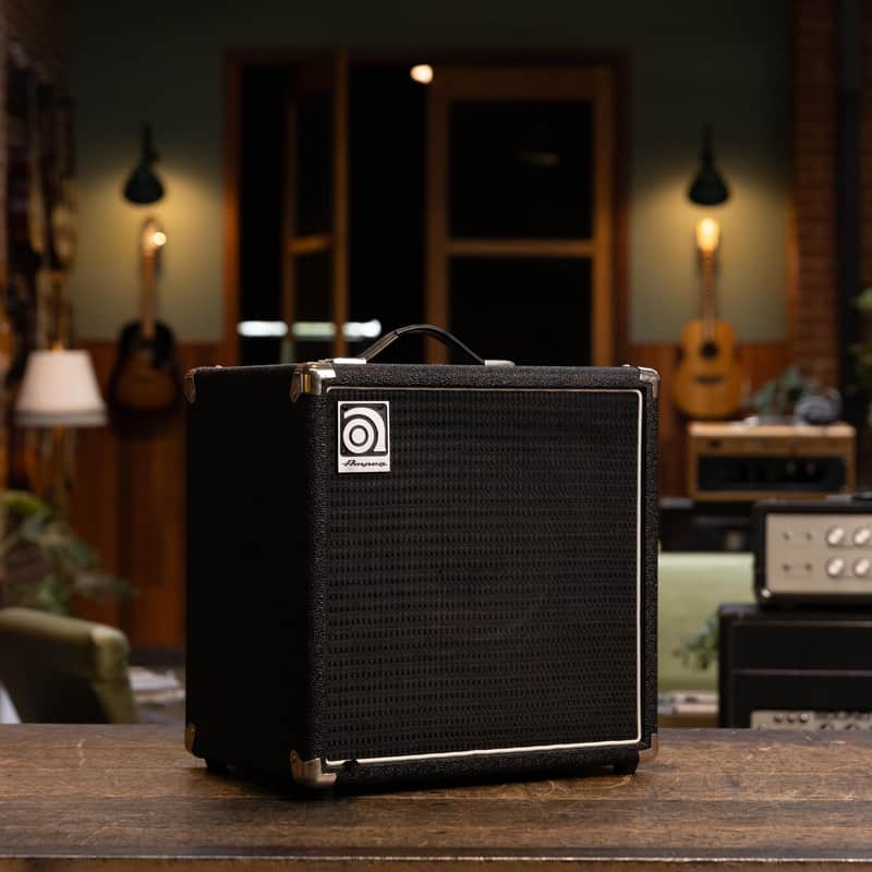 Ampeg BA-110 35-Watt 1x10