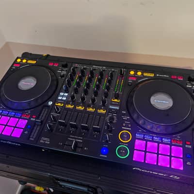Pioneer DDJ-1000 4-Channel DJ Controller Bundle (With Flight Case & Decksaver) image 2