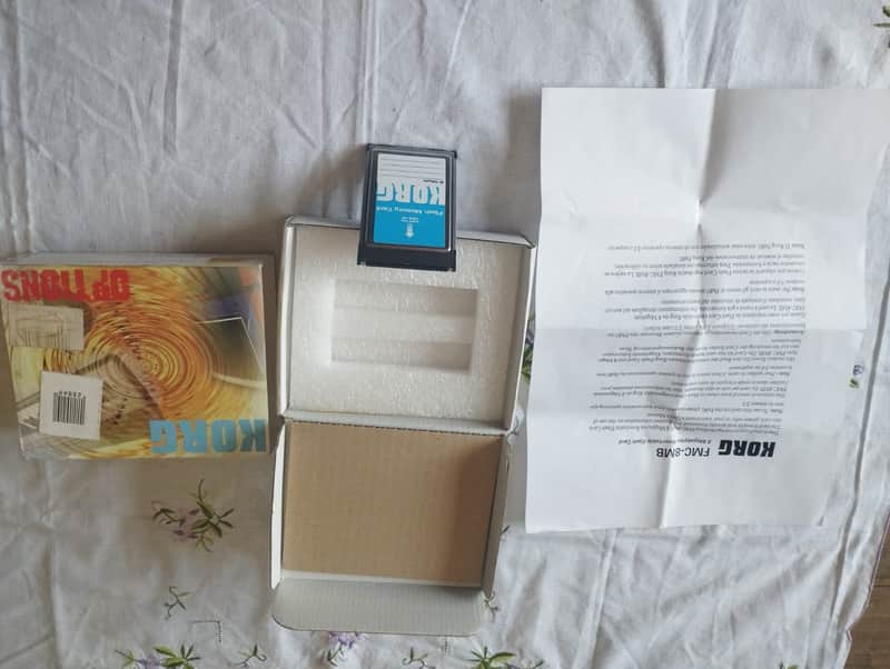 Korg FMC-8MB - Flash ROM Card - silver image 1