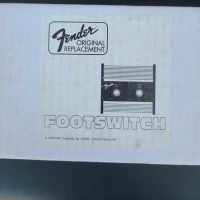 Fender 2 Button Channel/Reverb Footswitch image 4
