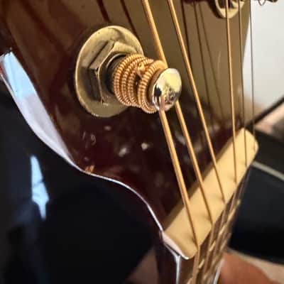 Squier 093-0315-021 Acoustic Guitar with Case 2000’s Lacquered image 10