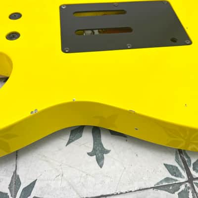 Ibanez RG350M-YE Standard • Yellow • 2010 • 7.9 lb image 18