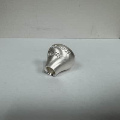 AR Resonance ML FL D 46 Bronze Flugelhorn Mouthpiece Top - Brushed Silver image 3