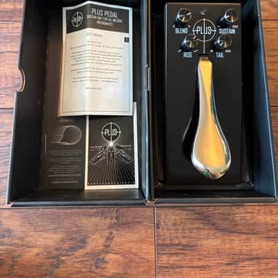 Gamechanger Audio Plus Sustain Pedal 2010s - Black image 2