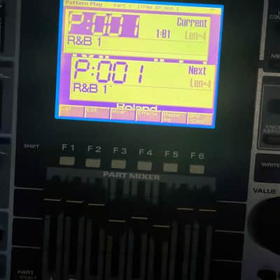 Roland MC-909 Groovebox 2010s - Silver image 4
