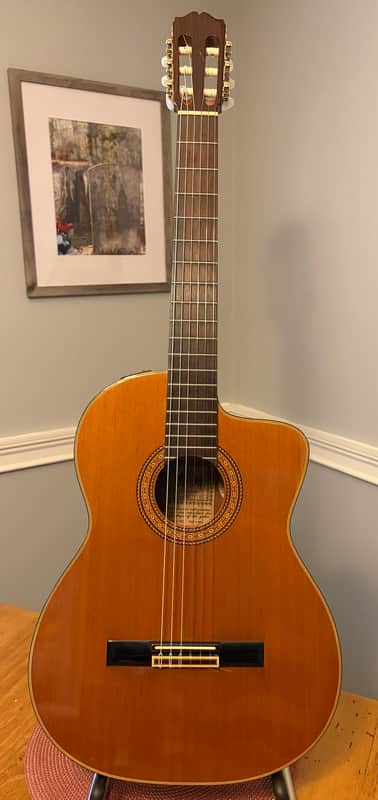 EC132SC Cutaway Classical Electric Guitar - Superb Condition image 1