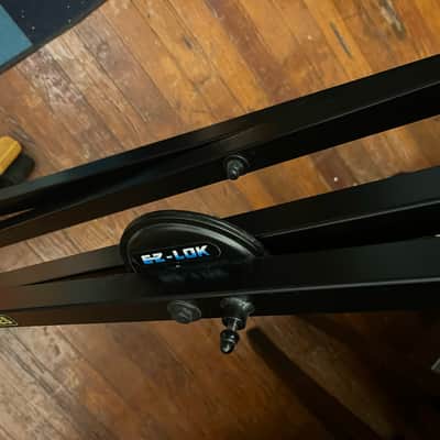 Hercules KS120B EZ-LOK Double-X Keyboard Stand 2010s - Black image 2