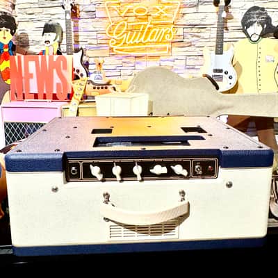 Vox AC10 C1 Custom TTCC Limited Edition 1x10” 2025 - Two Tone Blue & Cream image 8