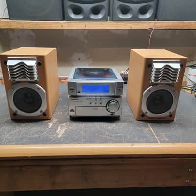 Panasonic SA-PM03 45 Watt Micro Stereo w/CD, AM/FM Early 2000s image 1