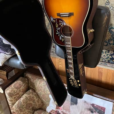 Gibson 125th Anniversary Hummingbird 2019 - Autumn Burst image 3