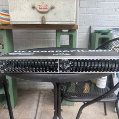 Behringer Ultragraph Pro FBQ1502HD 15-Band Graphic Equalizer 2015 - Present - Standard image 1