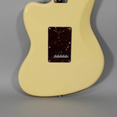 2022 Fender American Performer Jazzmaster In Vintage White Finish w/OSSC image 4
