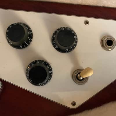Gibson Flying V worn brown/cherry 2007 - Worn image 4