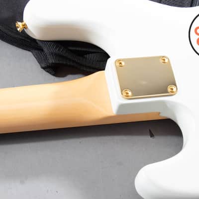 2025 Fender Japan Traditional '60s Jazz Bass – White Pearl w/ Matching Headstock, Gold Hardware (MIJ) image 10